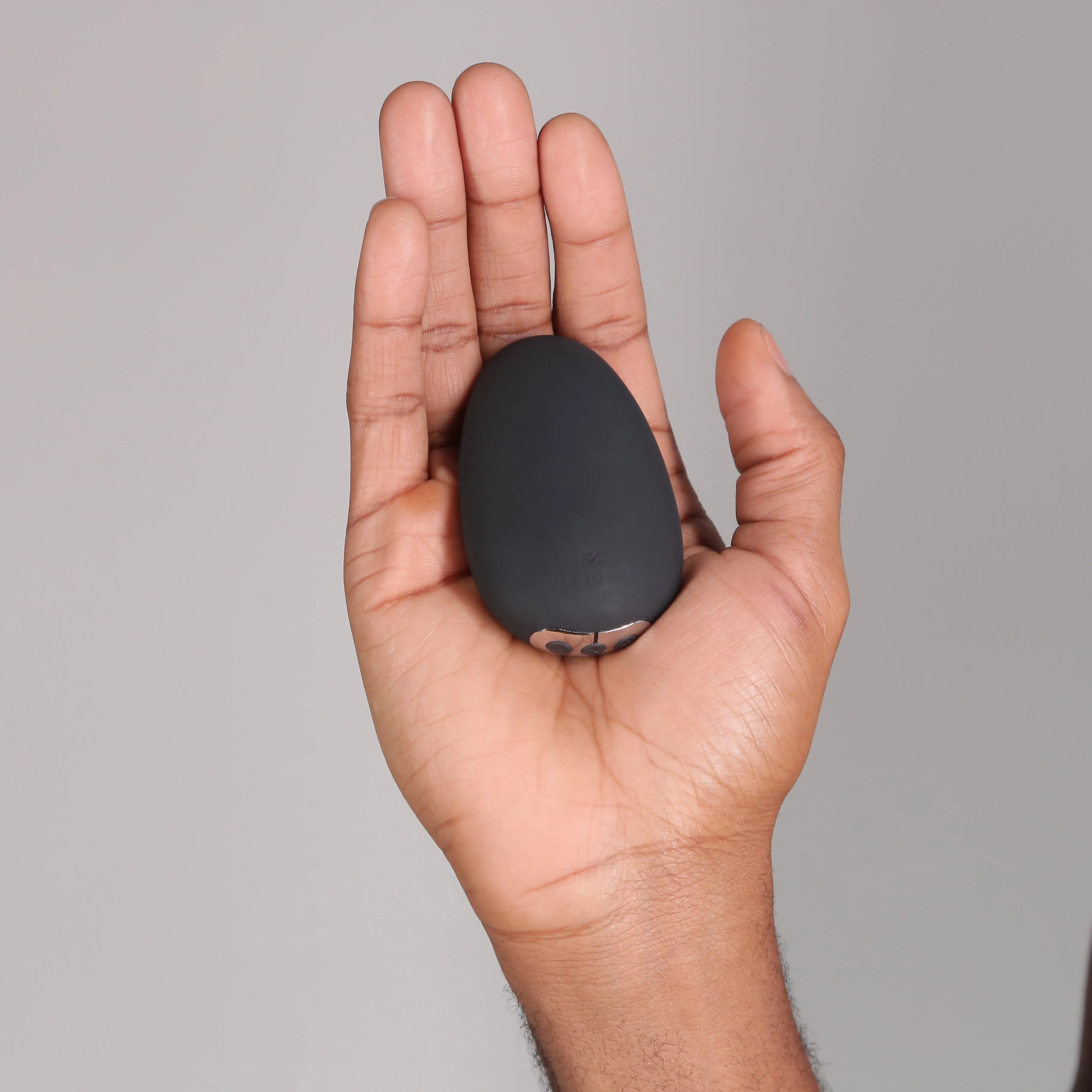 Je Joue Mimi Soft Clitoral and External Vibrator - Black