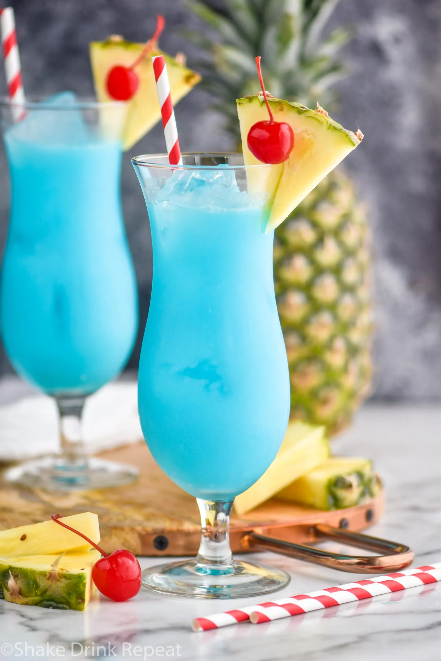 Meenus 'World Cocktail Day' Blue Hawaiian mini soft (OO30) FLOP - NEW MINI SIZE!
