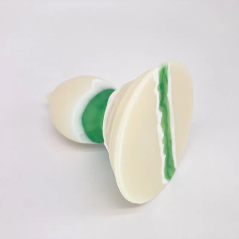 Squeezacle Cucumber Sandwich medium firm (A10)
