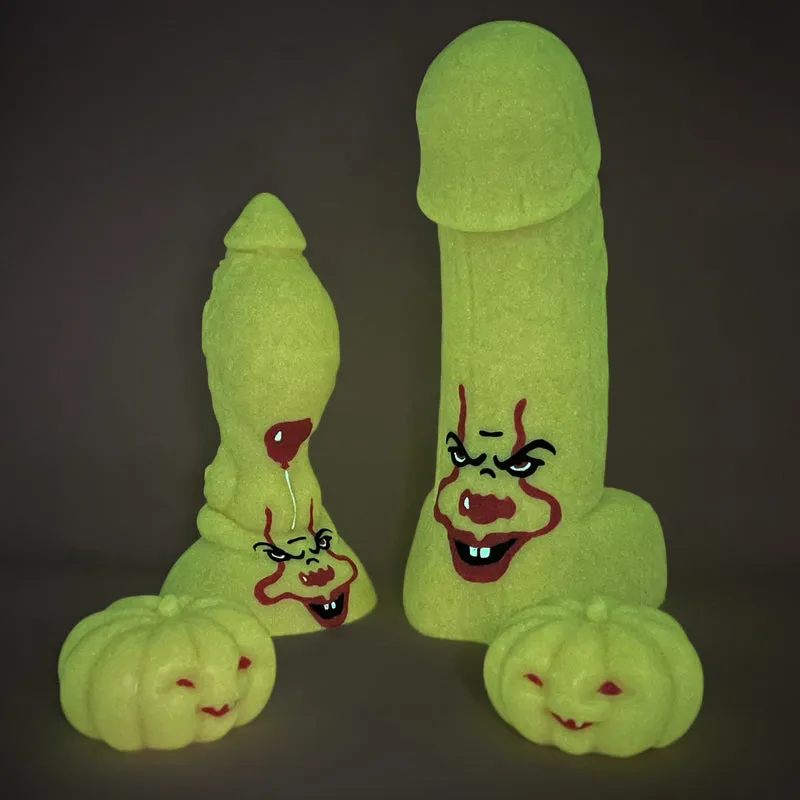 Toady Stool 'You'll Float Too' medium soft (OO30)